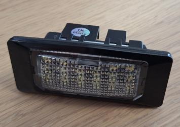 audi a4 kentekenverlichting